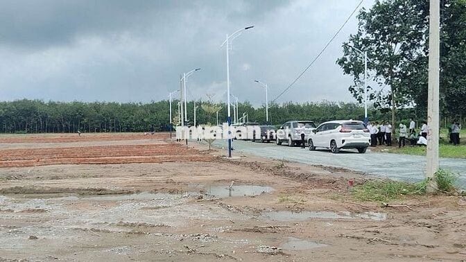 250m2, MT đường liên xã 32m, Cách QL14 800m,TT chỉ 200tr,NH hổ trơ vay
