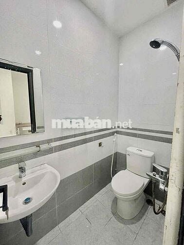 PHÒNG STUDIO FULL NỘI THẤT - THANG MÁY - GẦN PHAN XÍCH LONG