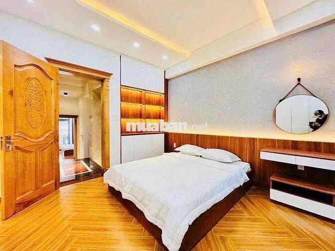 Nhà Phố HXH Mới Keng Nguyễn Oanh 3 Lầu 5PN 6WC Full Nội Thất 27tr