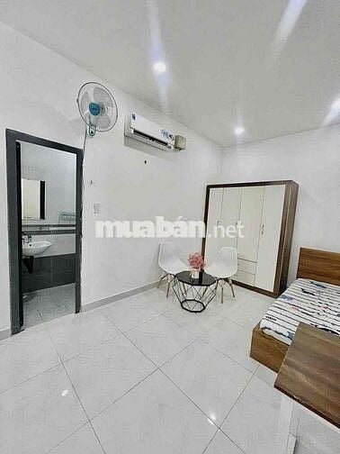 PHÒNG STUDIO FULL NỘI THẤT - THANG MÁY - GẦN PHAN XÍCH LONG