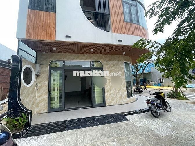 Cho thuê mặt bằng 2 mặt tiền Trần Thánh Tông x Nguyễn Hiền