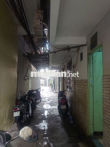 Cho thuê nhà MT Võ Văn Tần, P5, Q3. 5x15m T+4L + TM +8pn- Giá 60tr