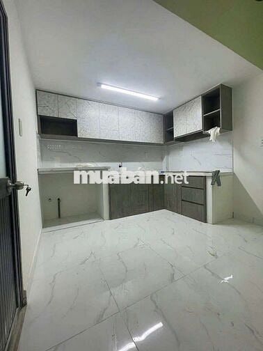 Cho thuê nhà vừa ở vừa làm vp gần chợ dĩ an 1