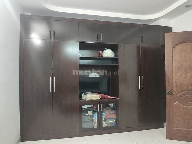 NGAY CHỢ BÀ CHIỀU- BÌNH THẠNH- NGANG 6,1M- 93m2- 11 PHÒNG- 18 TỶ TL