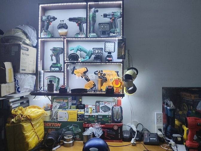 NGAY CHỢ BÀ CHIỀU- BÌNH THẠNH- NGANG 6,1M- 93m2- 11 PHÒNG- 18 TỶ TL