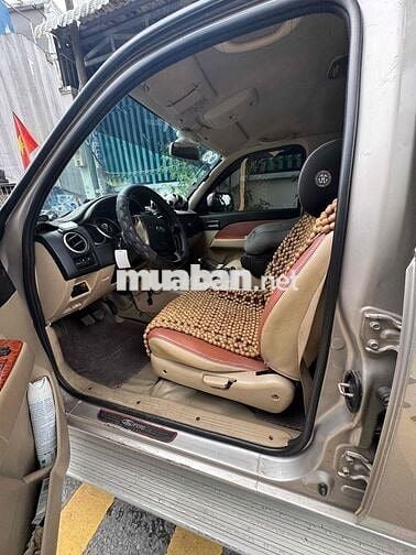 Ford Everest 2012 Limited số sàn máy dầu
