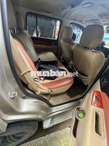 Ford Everest 2012 Limited số sàn máy dầu