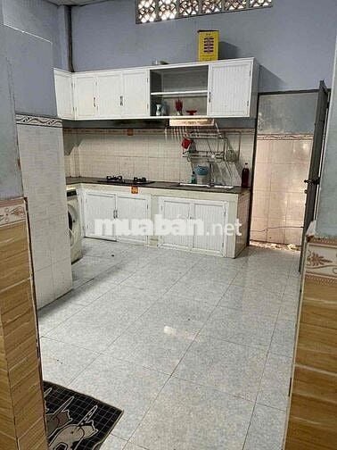 cho thuê nhà mt ĐHT, 4.2x27m, 1 lầu, 2pn, ĐHT, Q12. Sát KDC An Sương