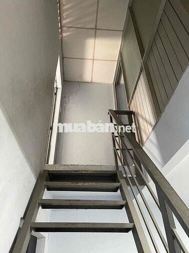 cho thuê nhà mt ĐHT, 4.2x27m, 1 lầu, 2pn, ĐHT, Q12. Sát KDC An Sương