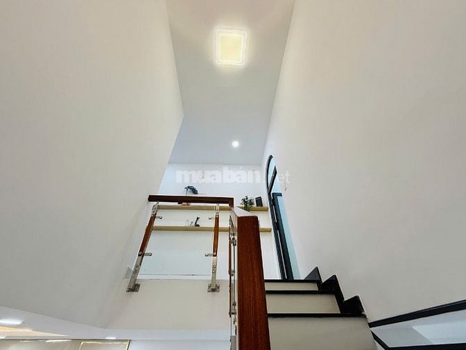 BÁN NHÀ CHÍNH CHỦ 637/QUANG TRUNG ĐÚC 1 LẦU 2PN HẺM ĐẸP FULL NỘI THẤT