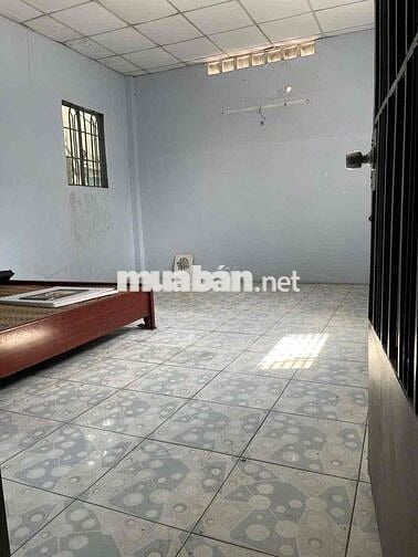 cho thuê nhà mt ĐHT, 4.2x27m, 1 lầu, 2pn, ĐHT, Q12. Sát KDC An Sương