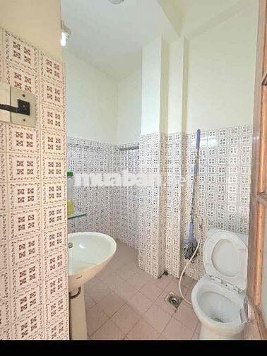 Bán căn hộ Nguyễn Kiệm, p9, Phú Nhuận, 42m, sát CV Gia Định, 2.65