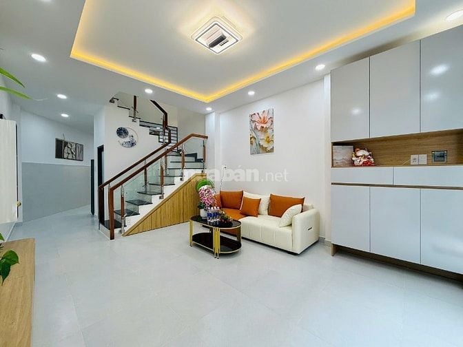 BÁN NHÀ CHÍNH CHỦ 637/QUANG TRUNG ĐÚC 1 LẦU 2PN HẺM ĐẸP FULL NỘI THẤT