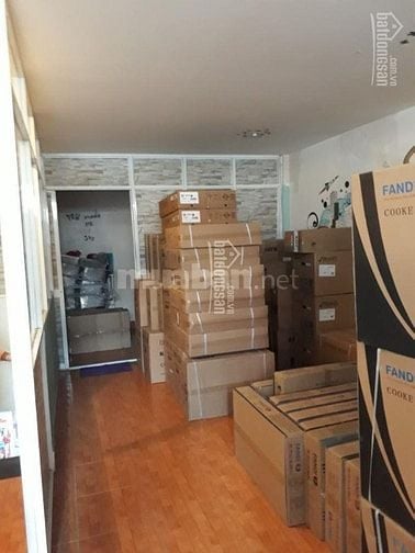 Bán nhà MT Xô Viết Nghệ Tĩnh đoạn 2 chiều DT:4.5x15 đang có HĐT 35tr