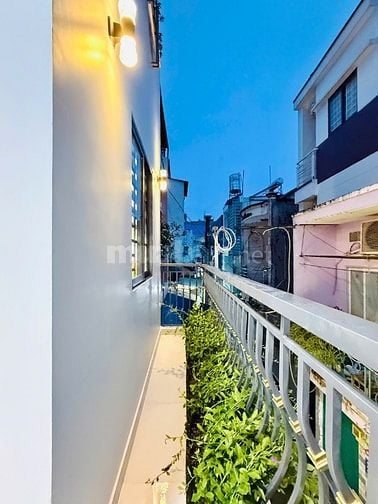 BÁN NHÀ CHÍNH CHỦ 637/QUANG TRUNG ĐÚC 1 LẦU 2PN HẺM ĐẸP FULL NỘI THẤT
