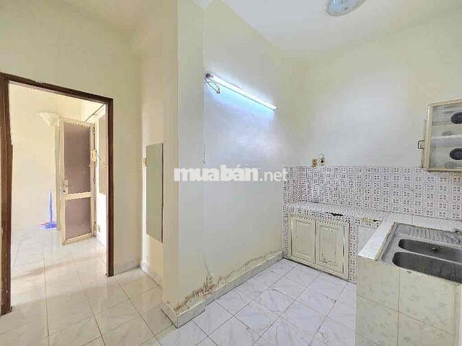 Bán căn hộ Nguyễn Kiệm, p9, Phú Nhuận, 42m, sát CV Gia Định, 2.65