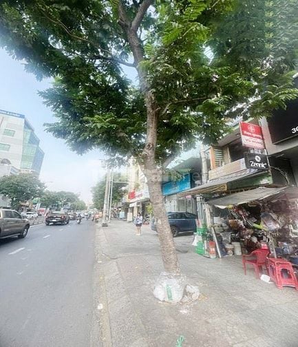 Bán nhà MT Xô Viết Nghệ Tĩnh đoạn 2 chiều DT:4.5x15 đang có HĐT 35tr