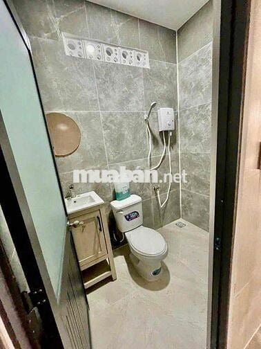 🏠 Nhà cho thuê  phường Bình Đông( p5q8 cũ) hẻm xe hơi 🚘🚘 Nhà mới xây 💯