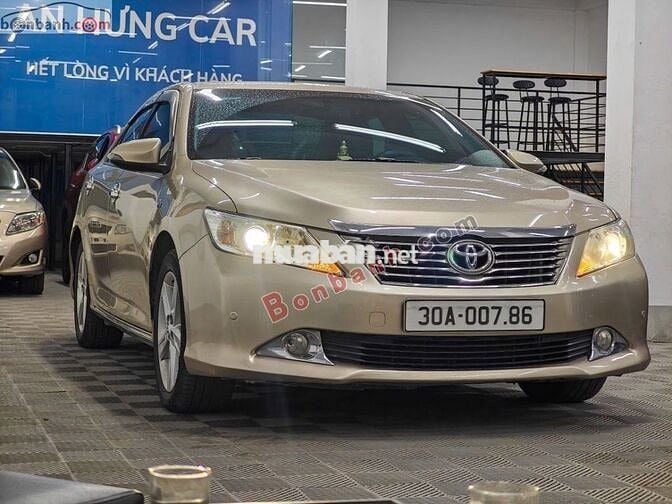 Camry 2.5Q