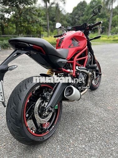 Cần bán Ducati Monster797