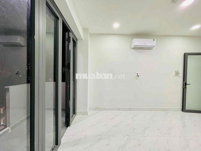 🌈Studio Ban Công Mới 100%, Phạm Văn Đồng Giáp Đặng Thuỳ Trâm