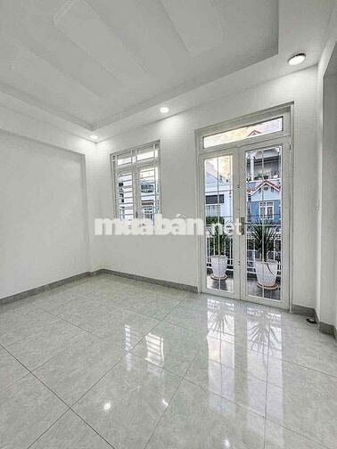 bán nhà Trần Đại Nghĩa. 1 tỷ 200