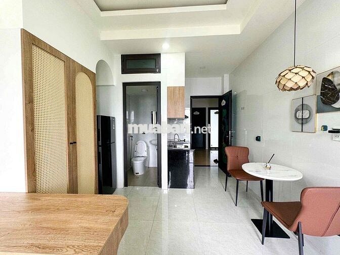 Studio ban công siêu xinh – Full nội thất mới 100% ✨  📍 Gần ĐH Văn Lan