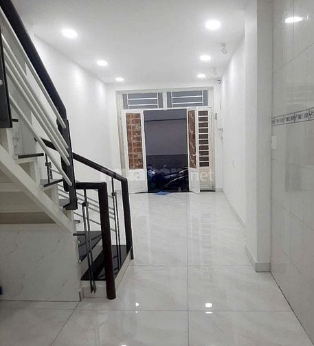 Cho thuê Nhà đẹp, hẻm Trần Đình Xu, P.Nguyễn Cư Trinh, quận 1