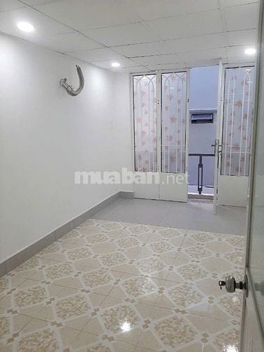 Cho thuê Nhà đẹp, hẻm Trần Đình Xu, P.Nguyễn Cư Trinh, quận 1