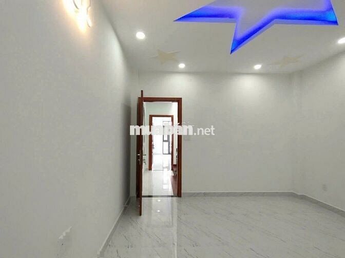 Cần cho thuê nhà HXH 491/6A Nguyễn Đình Chiểu P.2 Q.3