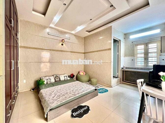 Cho Thuê Studio 30m2 Full NT Balcon Giặt Riêng Ngay Chợ Hoà Hưng Q10