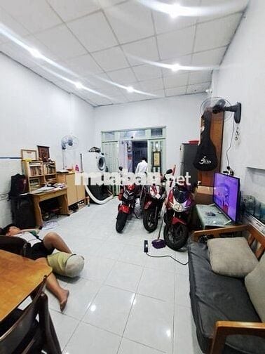 48m2 2 tầng, hẻm 4m, Đoàn Giỏi kế bên Aeon TP. Không Lộ giới. ~4 tỷ