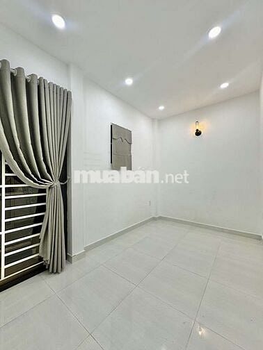 BÁN NHÀ TÂN PHÚ 2TẦNG HẺM OTO 37M 7X5