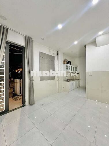 BÁN NHÀ TÂN PHÚ 2TẦNG HẺM OTO 37M 7X5