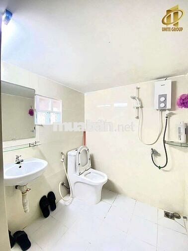 Gác full nội thất máy giặt riêng gần đh ufm, ntt, tdtu. Ở 2-3 người