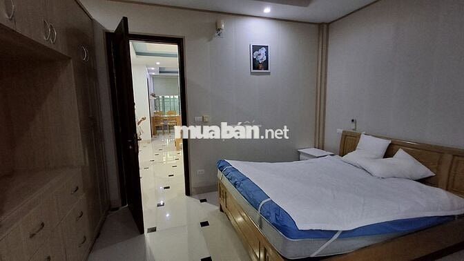 Cho thuê căn hộ 2n2wc Tôn Thất Thiệp, full đồ, thang máy giá 16 triệu