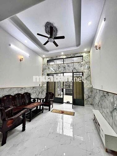 Nhà 3 Tầng Ngay Hương Lộ 2-4x16 CN Đủ-Đường 8M