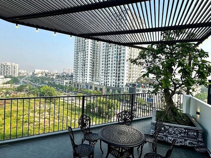 Siêu phẩm Hồng Tiến 8 tầng thang máy vỉa hè đường 17m kinh doanh
