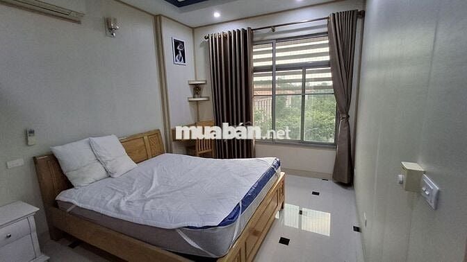 Cho thuê căn hộ 2n2wc Tôn Thất Thiệp, full đồ, thang máy giá 16 triệu
