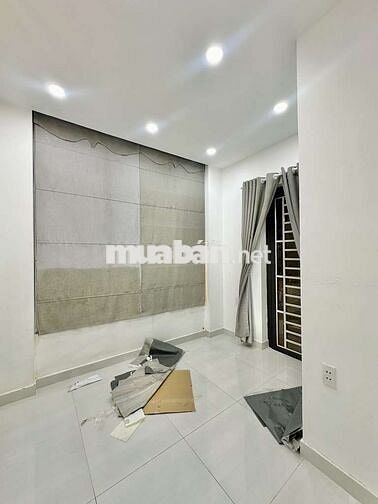 BÁN NHÀ TÂN PHÚ 2TẦNG HẺM OTO 37M 7X5