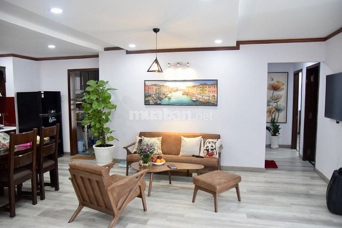 Bán căn hộ Hoàng Anh Giai Việt - 856 Tạ Quang Bửu, P Chánh Hưng (mới)