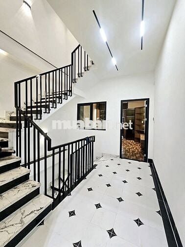 CẦN BÁN NHÀ 3 TẦNG HẺM 5M VÕ TRƯỜNG TOẢN