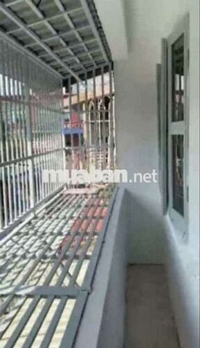 Nhà cho thuê NC. CC căn hộ CXTĐ. tầng Lầu 1. Đường Thanh Đa, P.27.