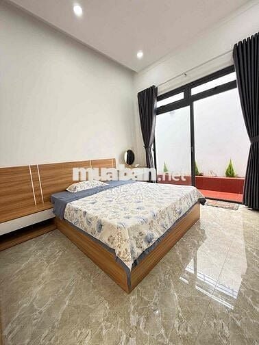 Bán gấp nhà full nội thất hẻm nhựa C1 8m đường Y Wang, Phường Eakao
