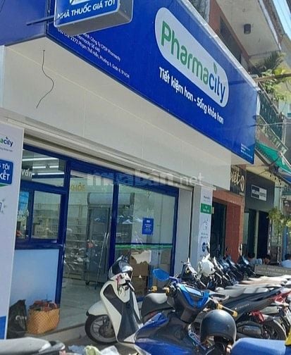 CHO THUÊ NHÀ 🏠  Căn trên lầu: ngang 6m, sâu 12m.  Căn dưới: ngang 3m