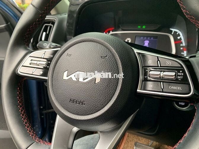 KIA Sonet 1.5 AT Premium sx 2022