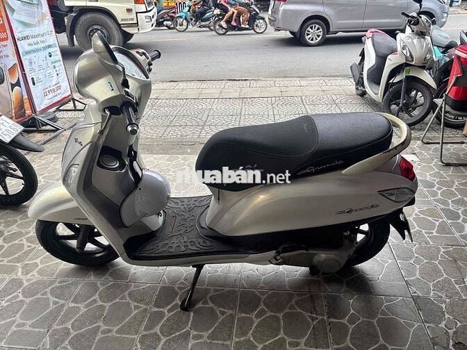 YAMAHA GRANDE 2019 ABS SMARKEY