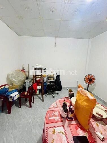 BÁN NHÀ MỚI ĐẸP, 2 TẦNG, HẺM XE HƠI, (5,3X11)M2, 4 PN, 4,2 TỶ CÒN TL