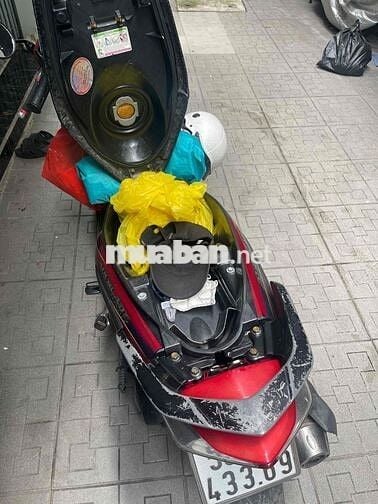 cần bán bớt xe Adidaphat 2009 chính chủ