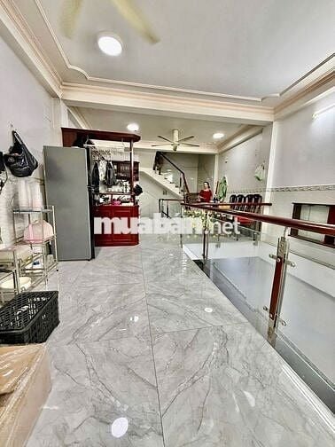 Bán nhà 1/ Đường Đoàn Giỏi, ngay Aeon, 4,3x11m xây 4 tầng, giá 6.68 tỷ